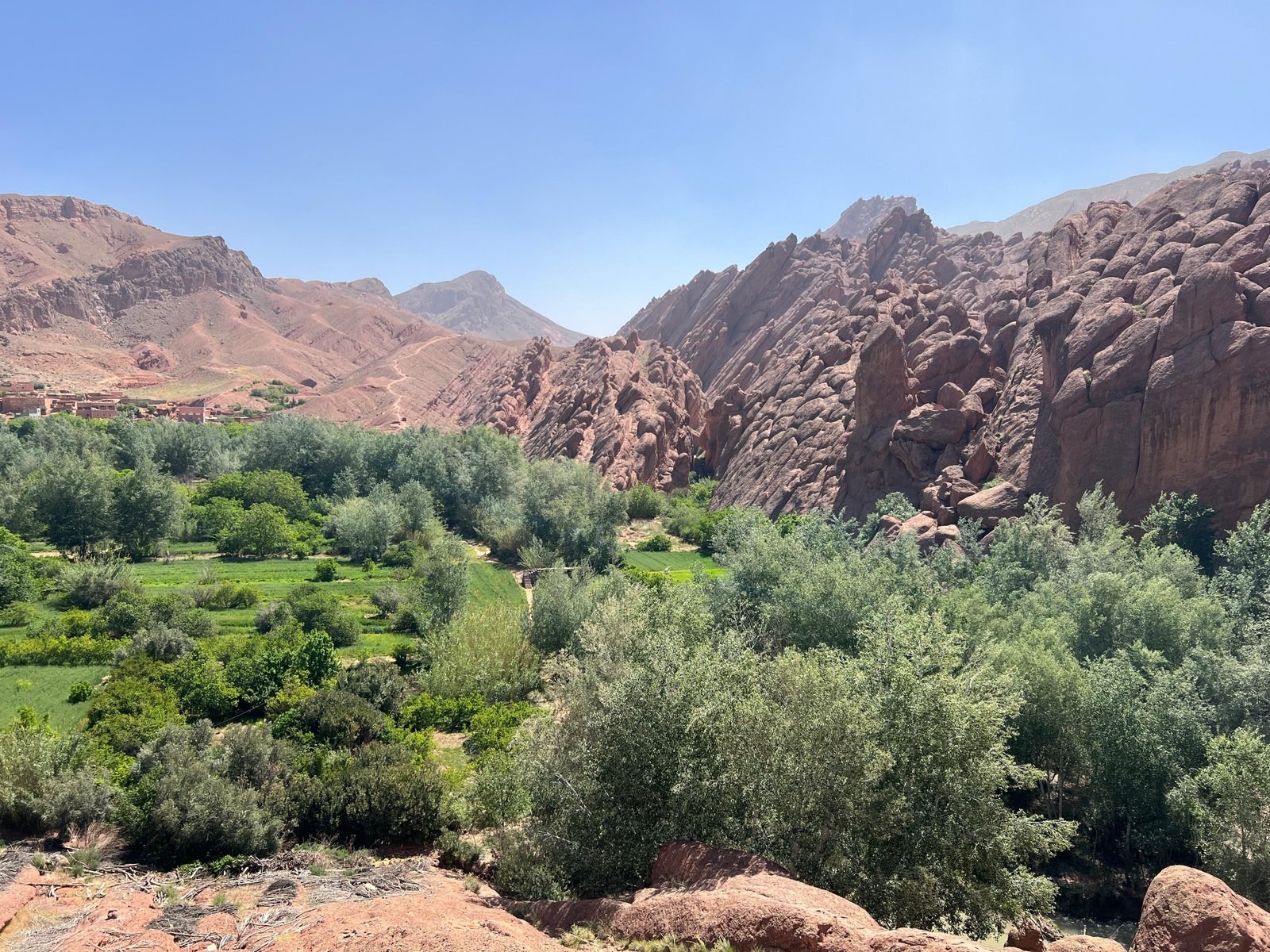 4 Day Desert Tour from Marrakech — Dades and Todra immersion